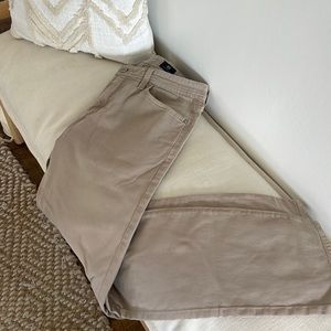 AG THE GRADUATE tailored leg Khaki size 29